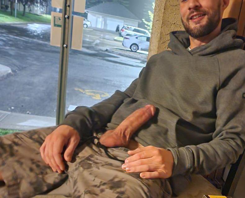 Str8menRealmen's tweet photo. Straight country guy with a massive cock

#straightmen #str8men #straightdudes #baitedstraightguys #baitedstr8 #baitedguys #straightbros #STr8Guys #Str8bros  #str8guysexperimenting #straightseduced #straightcurious #straightbro #StraightMate #straightdudes #straightboys #baited https://t.co/4CqRWqz8Mu
