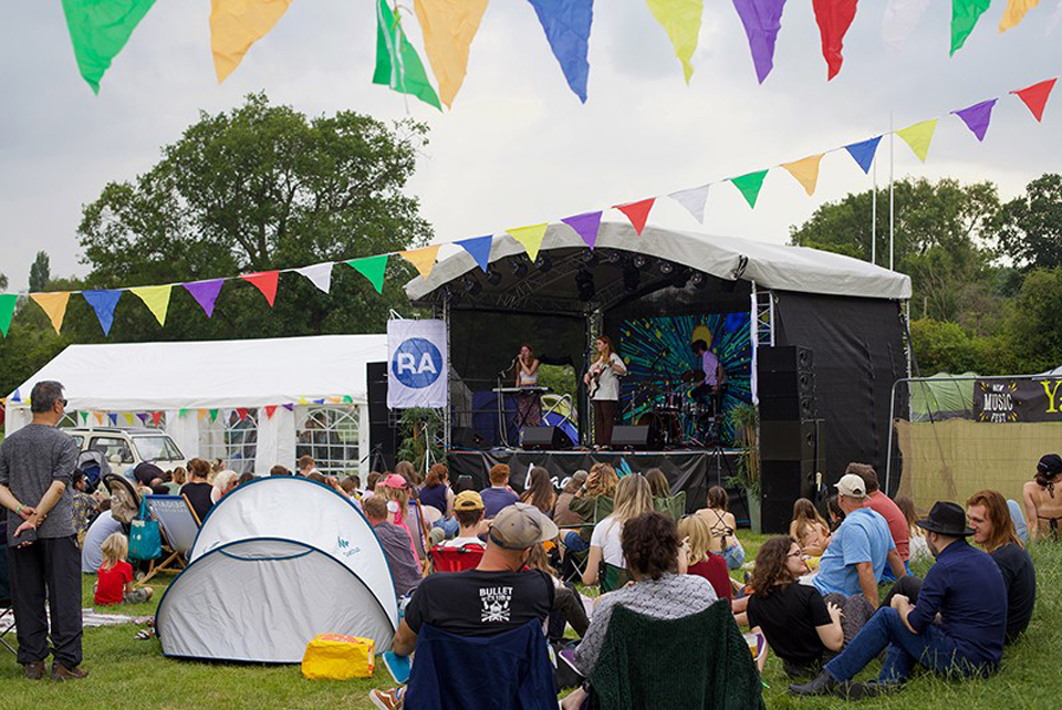 This week we spoke with Tim Glynne-Jones, the brains behind Reigate's New Music Fest <a href="/NewMusicNights/">NewMusicNights</a>. Find out about the festival and how it's championing local, #livemusic this #bankholidayweekend: yourmarketingteam.co.uk/blog/reigate-n…