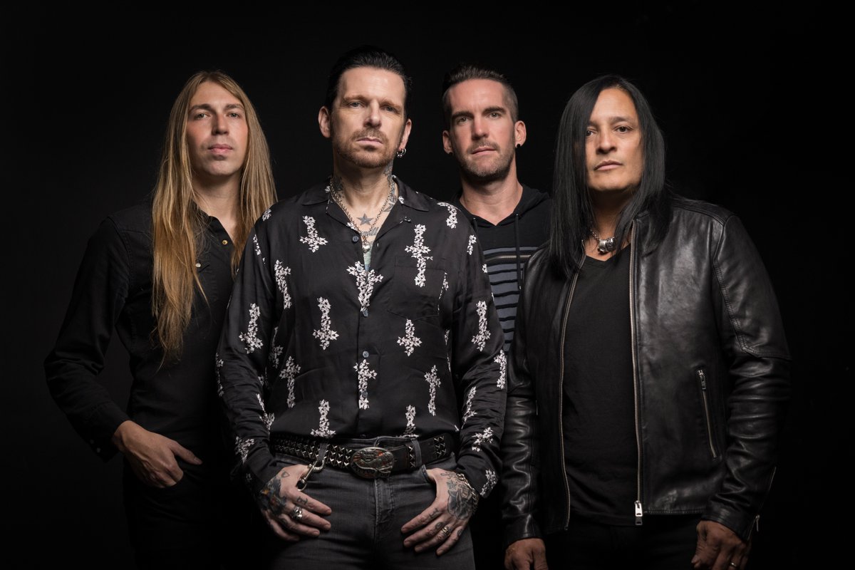 Black Star Riders (@blackstarriders) on Twitter photo Black Star Riders rehearsals done & sounding mighty fine!!! Next up Nuneaton Queens Hall tomorrow with special guests <a href="/MuddiBrooke/">MuddiBrooke</a> then on to the mighty SOLD OUT Stonedead Festival on Saturday...lets do this! Black Star Riders rehearsals done & sounding mighty fine!!! Next up Nuneaton Queens Hall tomorrow with special guests <a href="/MuddiBrooke/">MuddiBrooke</a> then on to the mighty SOLD OUT Stonedead Festival on Saturday...lets do this!