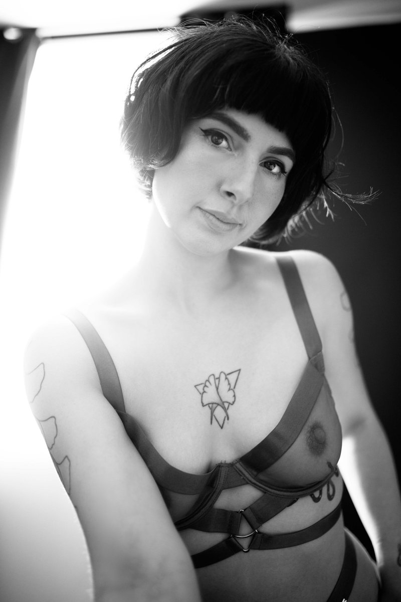 ProvPhoto's tweet image. Kiki