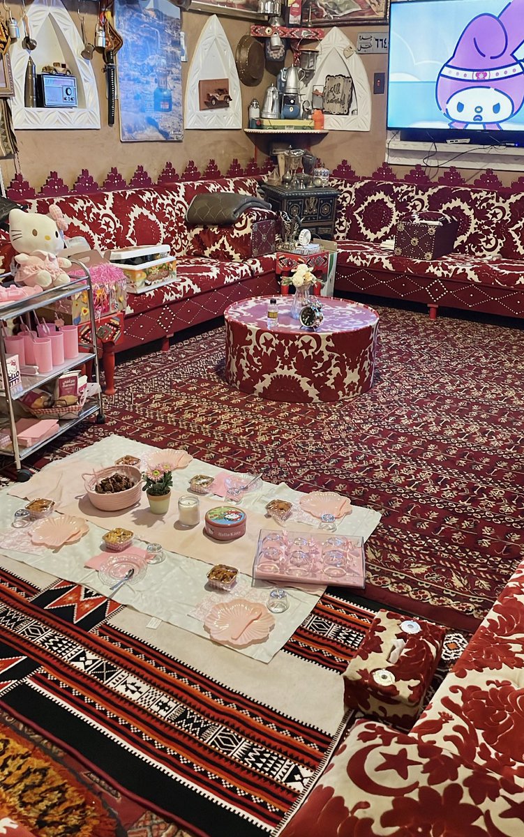 sunnotsunn's tweet photo. 💕💖عشيرة الهيلو كيتي💖💕 https://t.co/uwgWQWJHep