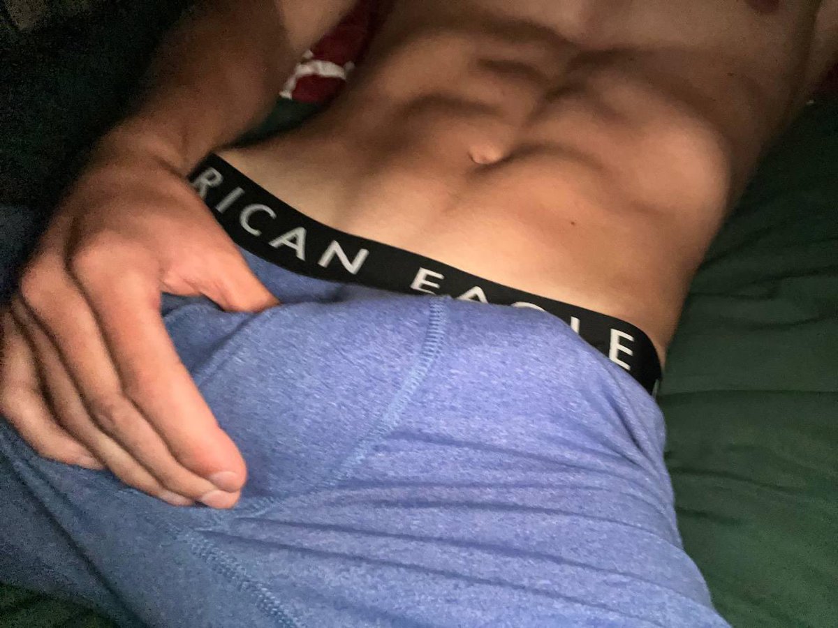 Str8menRealmen's tweet photo. Straight hung guy exposed

#straightmen #str8men #straightdudes #baitedstraightguys #baitedstr8 #baitedguys #straightbros #STr8Guys #Str8bros  #str8guysexperimenting #straightseduced #straightcurious #straightbro #StraightMate #straightdudes #straightboys #baited https://t.co/iBb2StCkeP