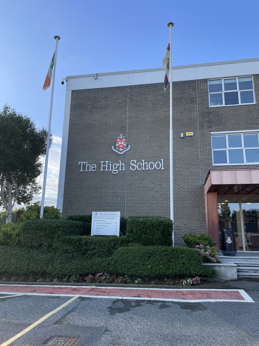 teamthinking's tweet photo. We had a great time working with the prefects at The High School in Dublin today, developing their self-awareness and building the team. Good luck to everyone in the coming year @HsdNews https://t.co/bEvgb8eCX2