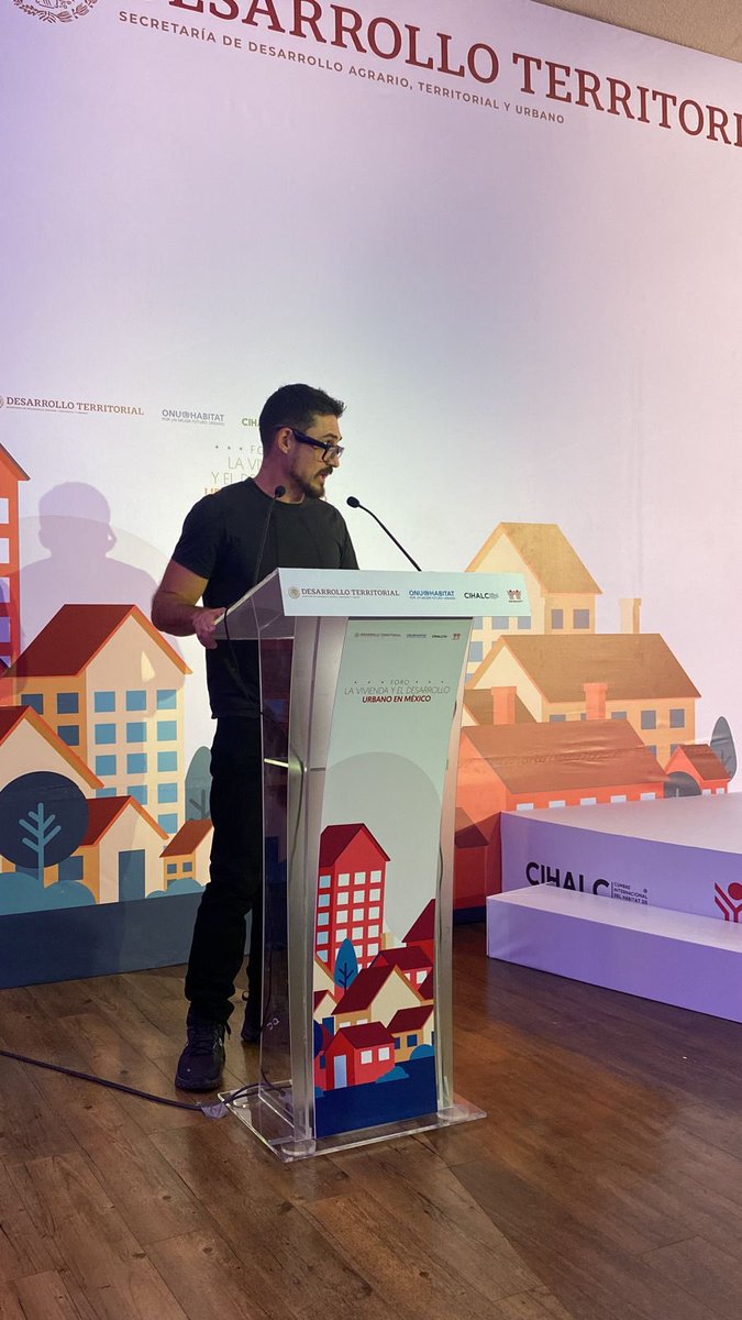 ConoreviAC's tweet photo. Asistimos, en la #CDMX, al #SegundoForo “La vivienda y el desarrollo urbano en México”, que organiza @SEDATU_mx, @ONUHabitatMex e @Infonavit, en el marco de la @cihalc 2023.
Creando nuevas alianzas para un hábitat compartido. https://t.co/CbYghw4p57