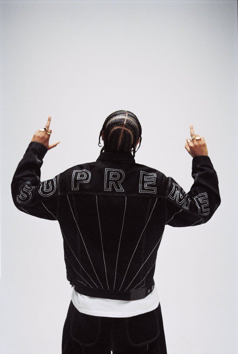 CLINT419's tweet image. 419 for Supreme.

rulestheworld.