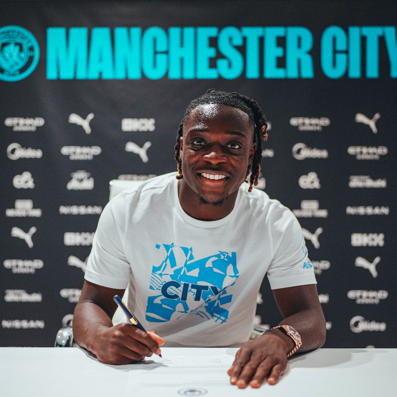 ManCity's tweet photo. Doku announced! 👇