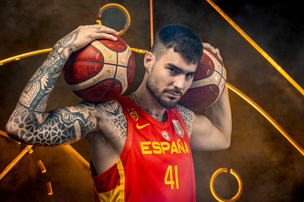 FIBAWC's tweet photo. The defending champs are here to make another title run! 🏆

#FIBAWC x #WinForEspana 🇪🇸 https://t.co/nZabbcl5Bn