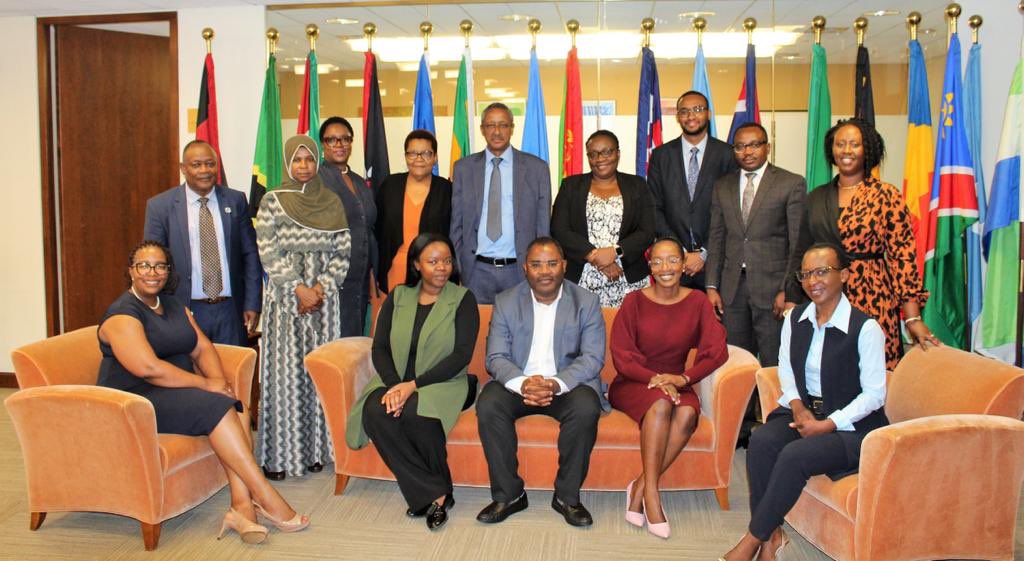 lonkhululeko's tweet photo. It was a pleasure to bid farewell to the Constituency’s incredible representatives in the Voice Secondment Program under @WorldBank ! 🎉 Congratulations on your 6-month learning journey. Your work and impact will not only benefit you and your countries but @OED_AfG1_WBG. https://t.co/97sEEXykRy