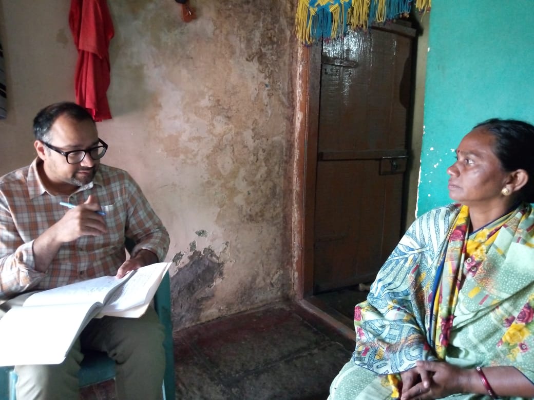 PronoyRai's tweet photo. A geographer's home is in the field, and I was delighted to return to mine after four years interrupted by COVID, travel bans, visa backlogs, etc. I've been doing fieldwork in Yavatmal district in rural central India since 2012, &amp; absolutely nothing gives me more joy and (1/2) https://t.co/z2Ci7t9wcg