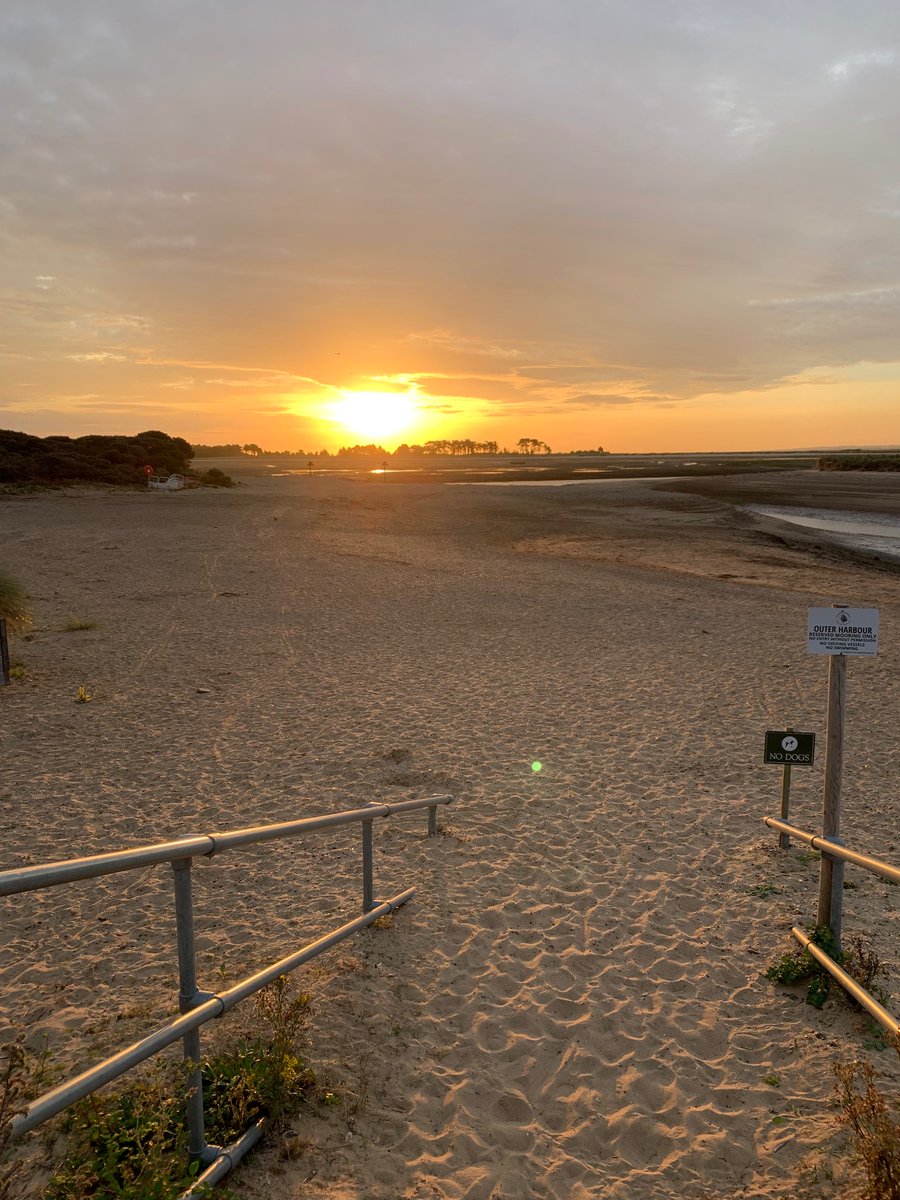WHCPhysEd's tweet image. Beautiful morning: Holkham to Stiffkey along the Norfolk coastal path
