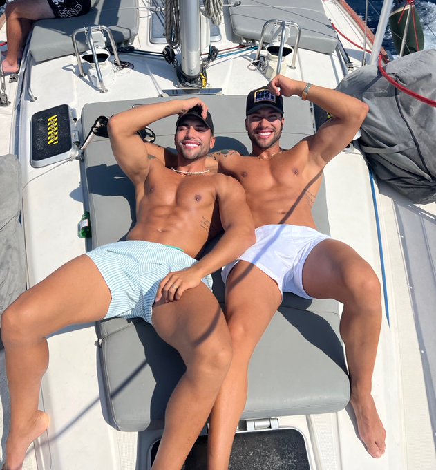 Your twins are in GREECE and we are having the best time ever 🔥 creating new content for you guys. You<a href="/tag/fitness"class="tags"><span>#fitness</span></a>