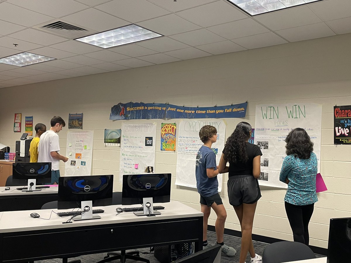 Ye Foundational Values walkabout! Feedback from classmates given. Fun to watch!