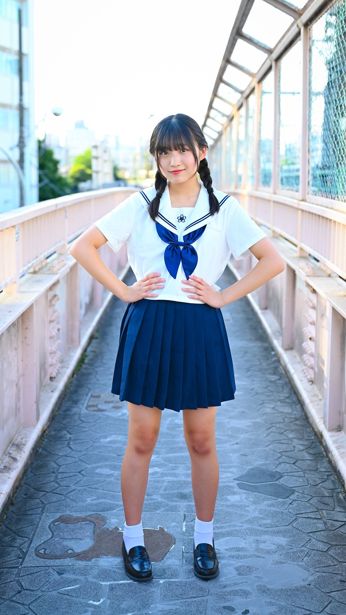 ビスターガール] 夏服 セーラー服 前開き 前後プリンセスライン