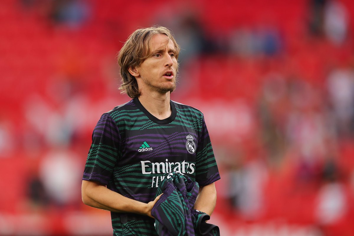 Ancelotti: “Luka Modrić to Saudi Arabia? Luka has already decided to stay here”. ⚪️⛔️ #RealMadrid

“He's not happy he's not playing, it’s very strange to see Luka not playing but he’ll have minutes. For sure. He will help us during the season”.