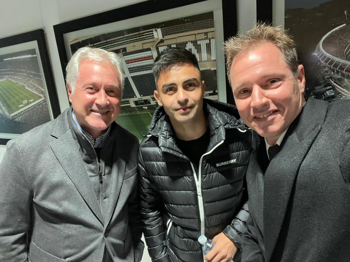 JorgeBrito's tweet photo. Bienvenido, querido Pity a @RiverPlate ! Qué alegría es tenerte nuevamente en casa! https://t.co/7Sgpb54jHq