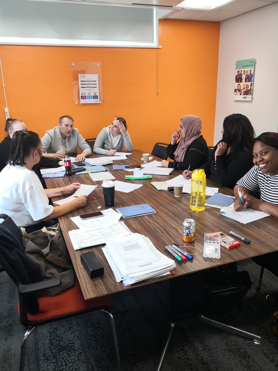 SWBHApprentice1's tweet image. Really great engagement today in our Functional Skills Level 2 maths lesson, we really are turning negatives into positives ➕➖✖️➗🟰👏👩‍🏫🎉 #functionalskills #math #apprenticeships  @MaxineGriff7 @SWBHnhs @FriezaMahmood @MeaganFernsNHS @colbourneswbh