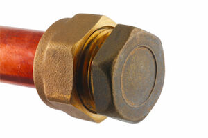 SupportTameson's tweet photo. Not sure how to stop the flow of liquids and gasses in a copper pipe? Check out our latest article. We cover everything from selecting the right type of cap to step-by-step installation instructions. https://t.co/XlIzJro1wX https://t.co/71W3BYQMkl