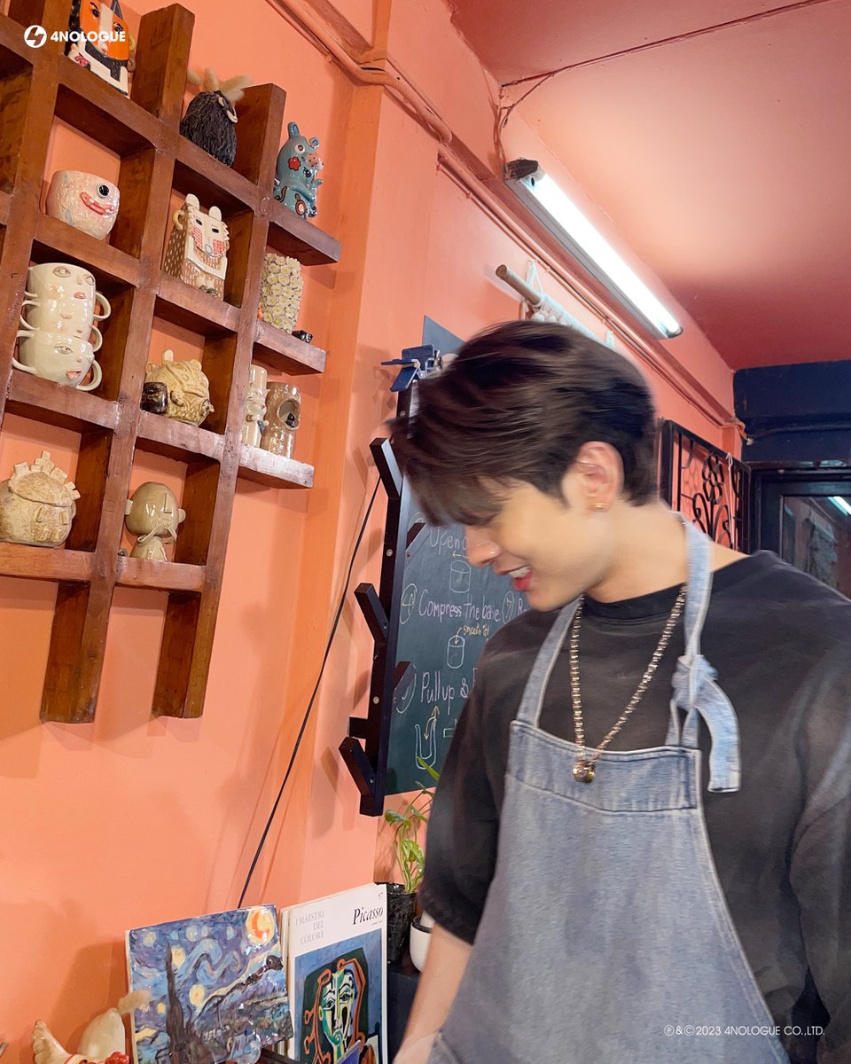 เปลี่ยน LOOK มาเป็นผู้ชายสาย CRAFT พิเศษเฉพาะ TRINITY CHECKLIST !
ครั้งแรกของพวกเราอาการก็จะประมาณนี้ เจอกันพรุ่งนี้นะครับ😂

#TRINITYCHECKLIST_EP3
#TRINITYCHECKLIST
#TRINITY_TNT
#4NOLOGUE