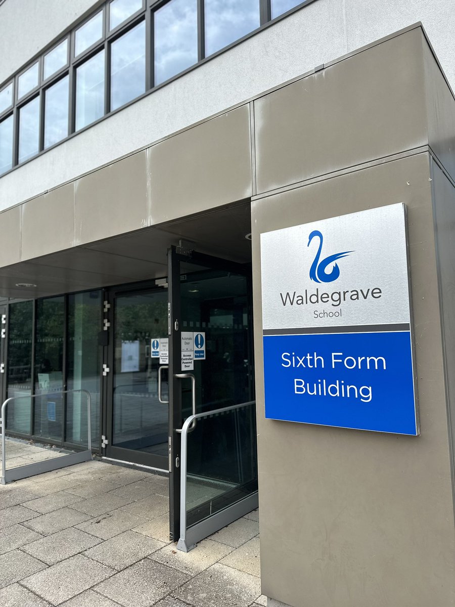 https://twitter.com/WaldegraveSch/status/1694696286560117214