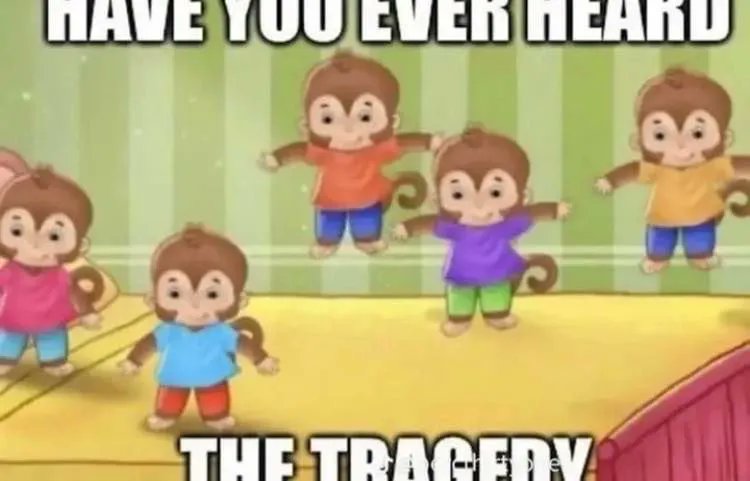 hourly_shitpost's tweet image. 