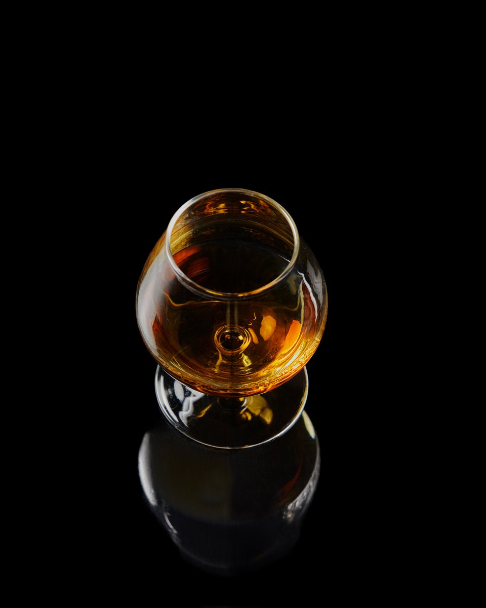 theglenwalk's tweet photo. With a striking, deep hue and a texture that clings to the glass, The Glenwalk’s blend promises a taste that is as visually stunning as it is flavourful.

#SanjayDutt #TheGlenwalkWhisky #TheProductOfScotland #ForgeYourOwnPath #Whisky #Scotch #Scotland https://t.co/r3hVfIH4yo