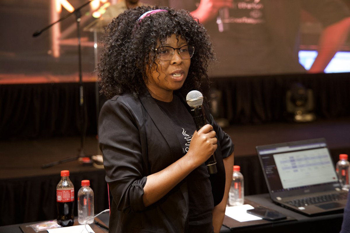 Geekulcha's tweet photo. MEEET THE #PSIHack2023 JUDGES
Mr Dheren Singh - Supafin
Ms Khomotjo Moloisi - @sitasocltd
Ms Kgatliso Hamilton - @cpsi_sa
Ms Keoikantse Botlholo - @Code_Telligence https://t.co/JgaEXqxPO2