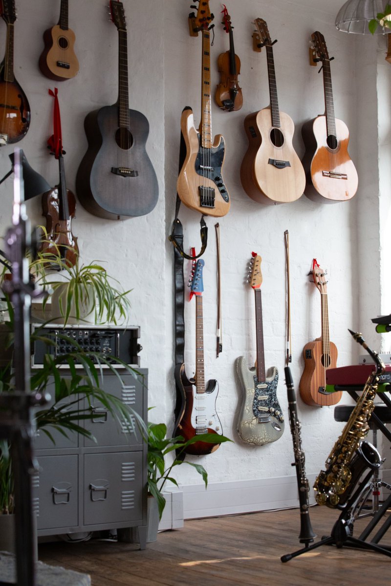 maverick_quest's tweet photo. Keys. Strings. Drums. Percs of the job. https://t.co/VqBldmX54Y