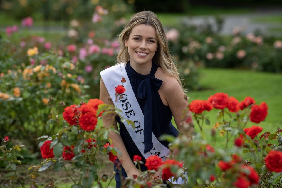 😍 We are so proud to welcome Róisín to the The Treehouse at 5:30pm this evening for her homecoming! @RoseofTralee_ 📸 Dominick Walsh