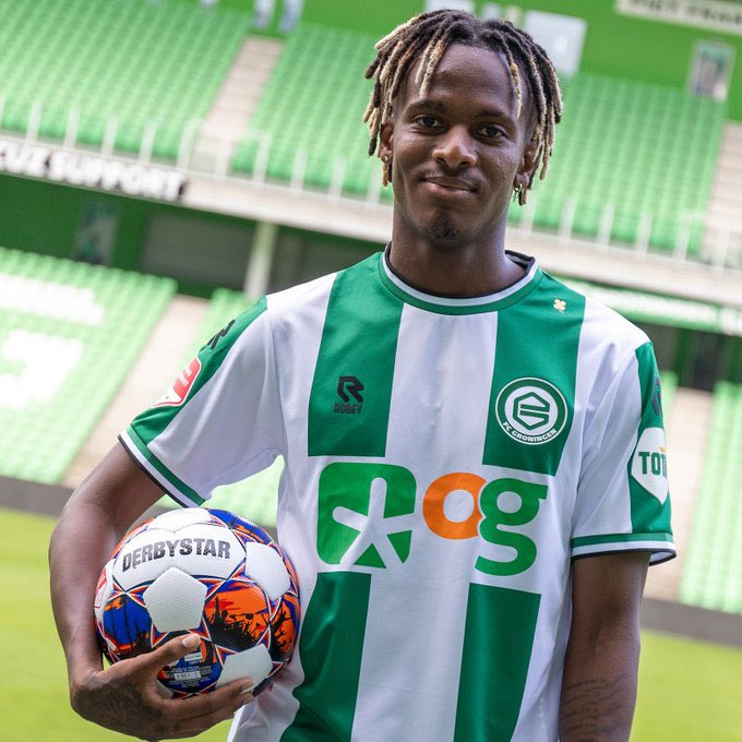 _utdjack_'s tweet photo. โ
โ
DONE DEAL: Noam #Emeran has completed a permanent transfer to FC #Groningen from #ManUtd for a UNDISCLOSED FEE
Have Manchester United let a future gem go?