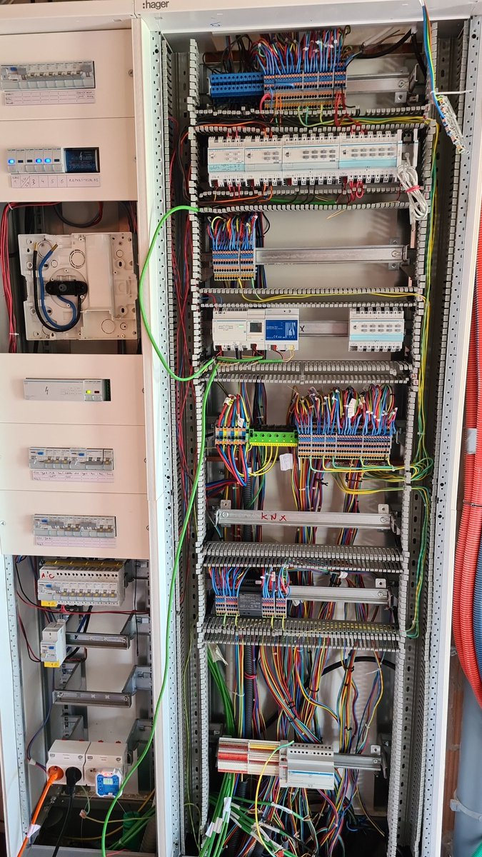 CognitiveHome's tweet image. Ca fait un bail sans post...je bosse sur mon projet perso 😀, knx à volonté