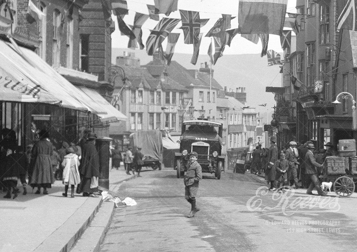 Friends of Lewes Talk: Reeves Lightbox Exhibition – In Their Footsteps, Tuesday 12 September 2023, 7:30pm
leweshistory.org.uk/2023/08/24/fri…