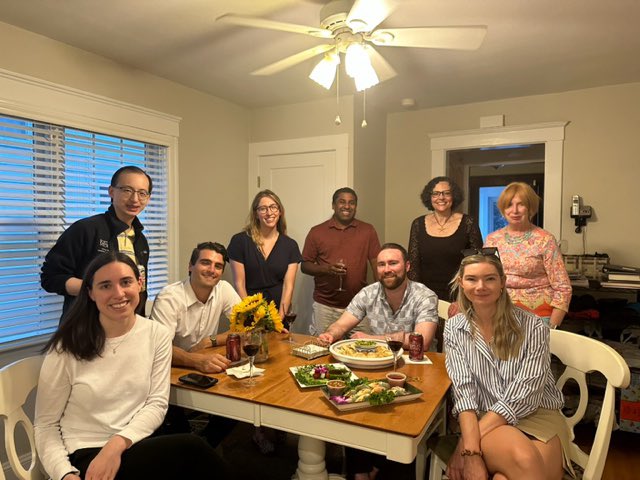 Wonderful dinner with our QI Pathway residents @BMCimRES — thank you @LisaCarusoMD for hosting!