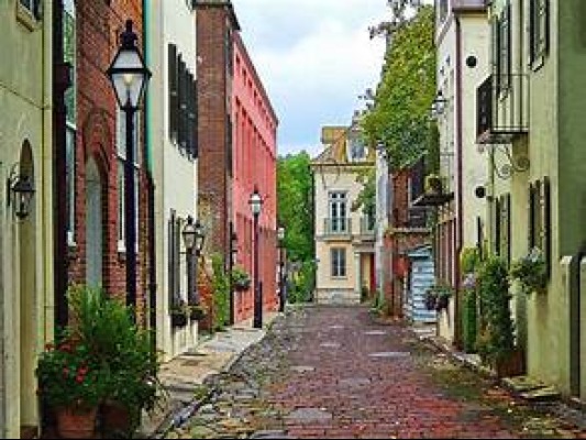 crystal_h2022's tweet photo. 🌟 Dreaming of charming cobblestone streets and Southern hospitality? 
Your journey starts here! ✈️✨ Pack your bags and get ready to Travel Charleston with Crystals Travels. 

Let's make memories in Charleston, South Carolina. 🌆 

#Wanderlust #AdventureAwaits #CharlestonGetaway https://t.co/Anmvtd4kew