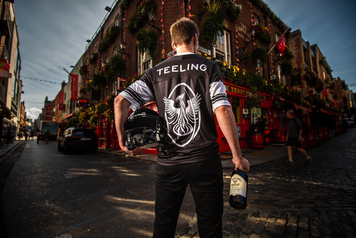 Team Teeling are looking forward to welcoming fans from all over the world to our Dublin Distillery with a number of bespoke whiskey Tailgates to celebrate our sponsorship of the Aer Lingus College Football Classic! Will you be joining us on Game Day?
#TeamTeeling #GameDaySpirit