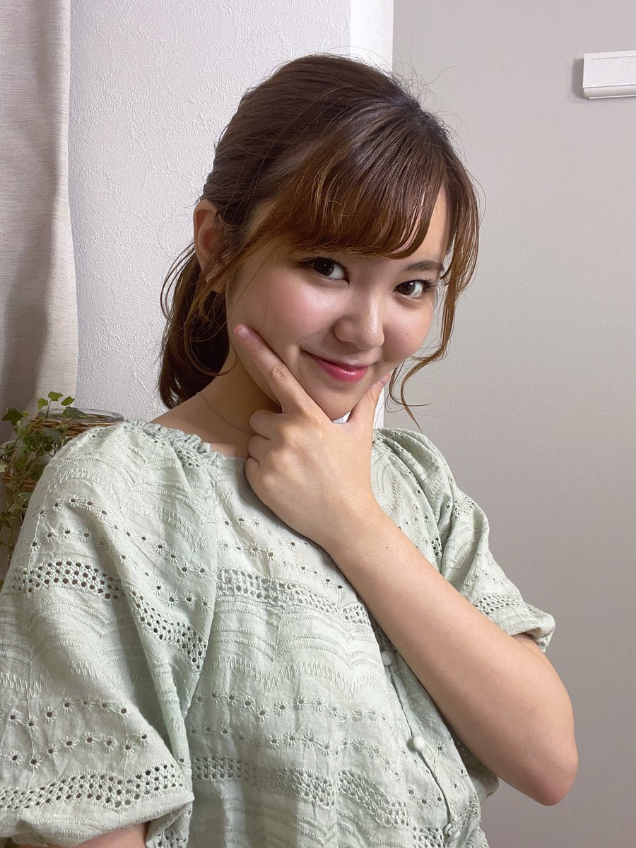 yuiyui_1012's tweet photo. 生配信ありがとうございました〜
睡眠まじ大事💤

久々に歌ったけど、変わりなくてよかったああああ

次回の生配信は、8/18(月) 21:30からです💁🏻‍♀️

ラジオのお題も発表するので、みんなcheck it out!! https://t.co/eavzRzWrxH