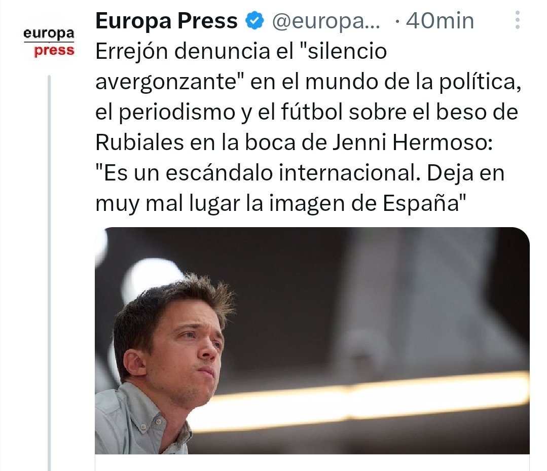 tresmasciento's tweet photo. ¿Silencio?
Pero donde cojones vive este tío si no se habla de otra cosa. https://t.co/5rBDAGFSkb