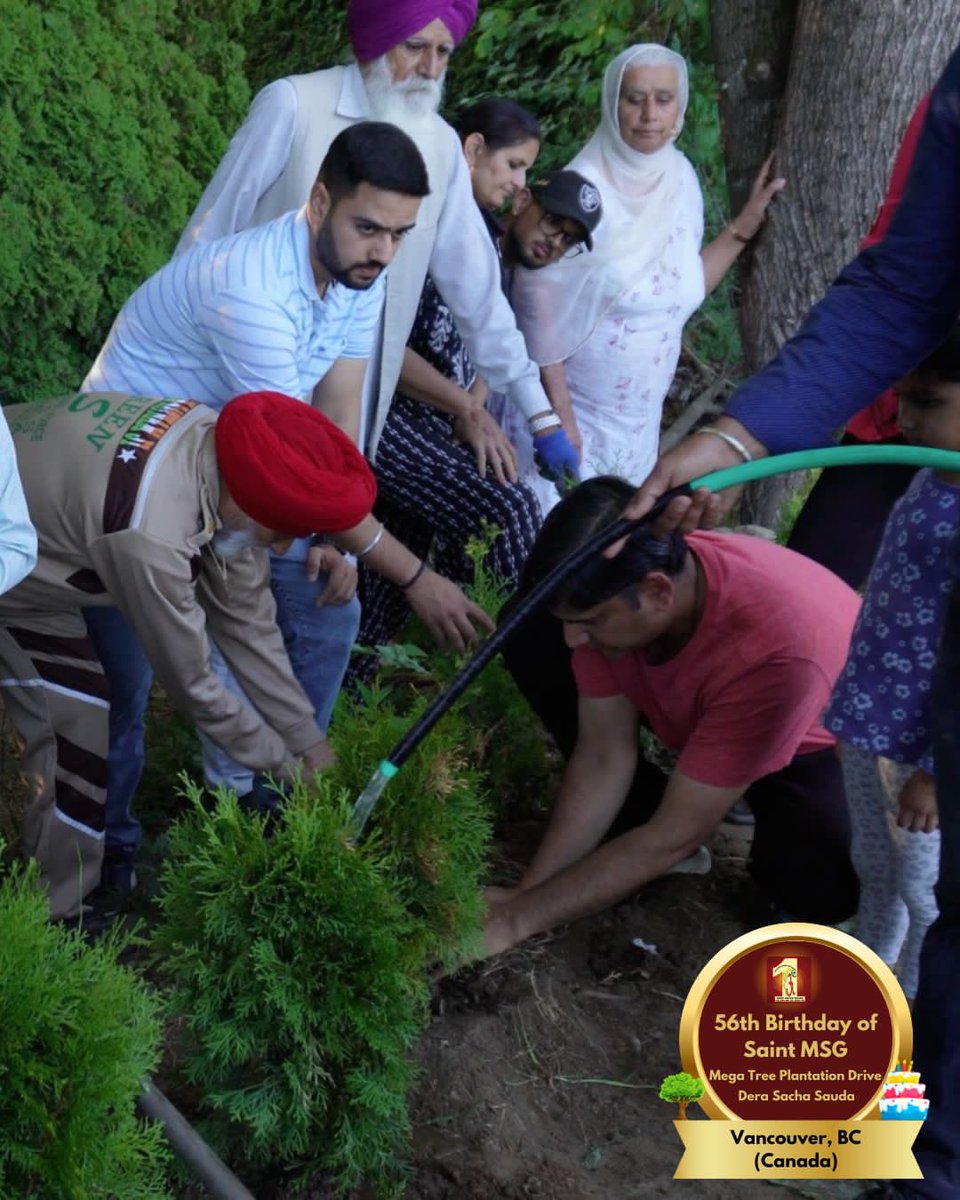 DSSNewsUpdates's tweet image. Dera Sacha Sauda volunteers from Vancouver BC (Canada) planting trees to mark Saint Dr. Gurmeet Ram Rahim Singh Ji Insan's 56th Incarnation Day ‘MSG Bhandara’. #56thBirthday #SaintDrMSG #DeraSachaSauda