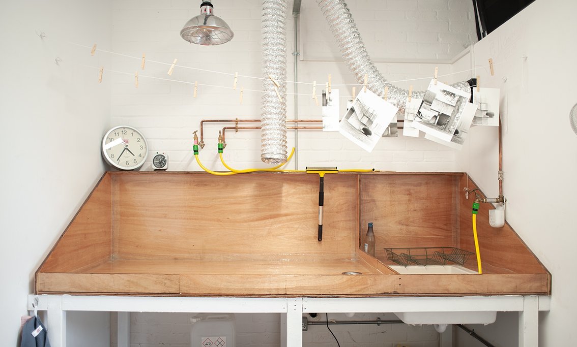 Coming up, an alternative photography SHOW &amp; TELL at @lakeside_affordable_darkroom ! This is our first show and tell event in many years.

Date &amp; Time: Saturday 23rd September, 2-4pm.

londonaltphoto.com/exhibitionslis…