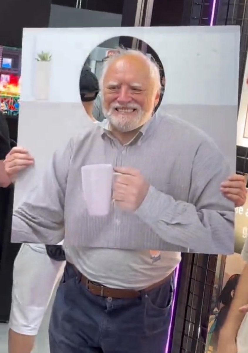 𝕟𝕡𝕡𝕓 tweet media