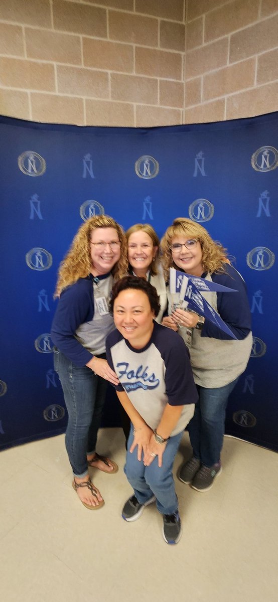 leejin_mendiola's tweet photo. We are Science!!! These ladies are the best!! Go Science team! @NISDMSScience https://t.co/2RN5OEnXOM