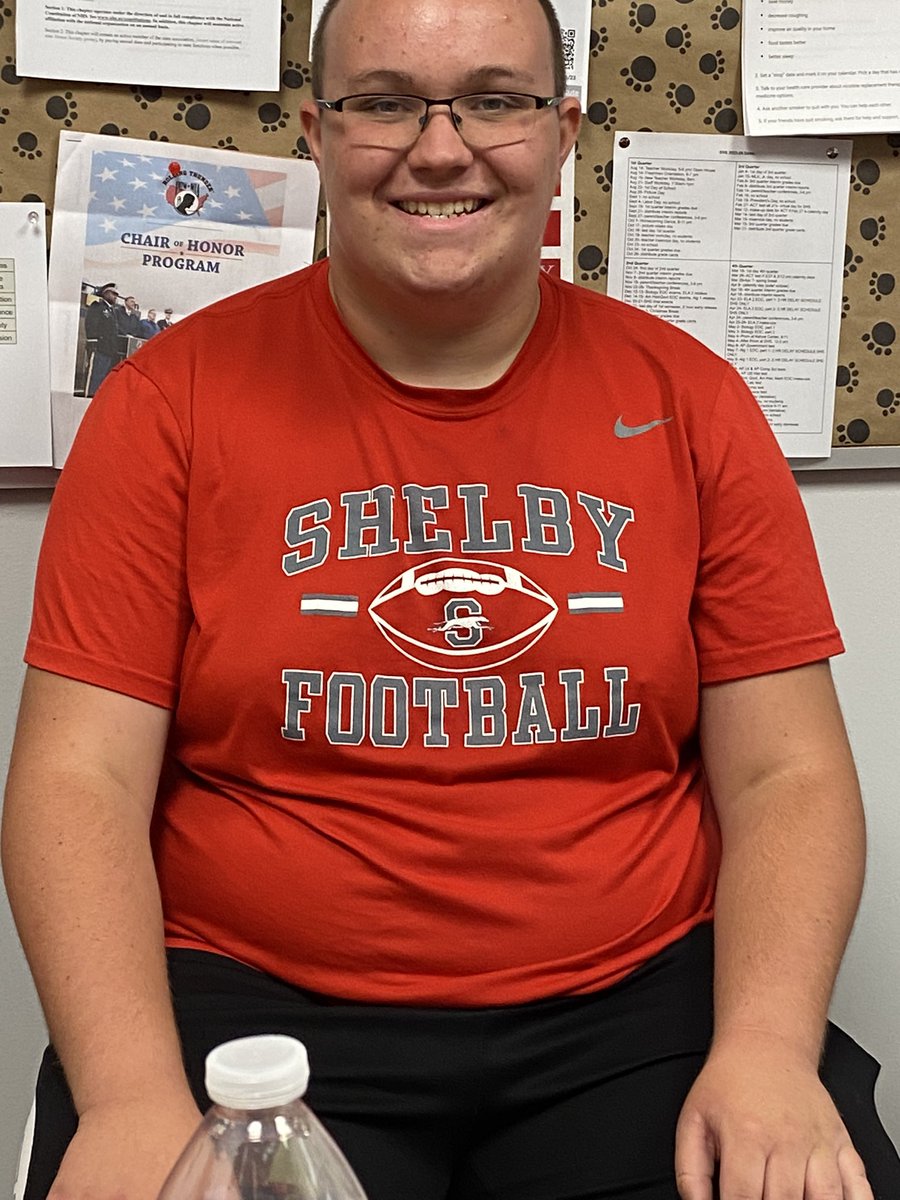 shswhippets1's tweet photo. A big Whippet shout out to Owen. He found a wallet with money in it and turned it in to a teacher so it could be returned. His mom got a nice phone call telling her how much we appreciate his honesty. Great job Owen! #PositiveCallHome #180DaysofJoy https://t.co/MpKP460nrJ