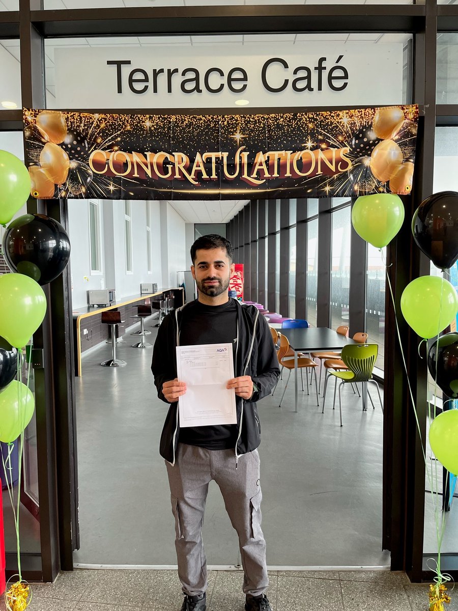 Well done to Marf Nuri who achieved a Grade 5 in his GCSE maths, Marf is now looking to further his qualifications. “I’m really happy to achieve this grade and I am proud of myself.”