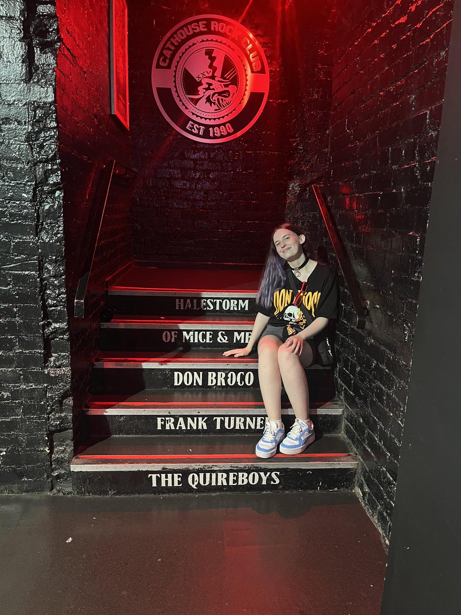 FallOutAtSix_'s tweet image. As always, love u @DONBROCO x