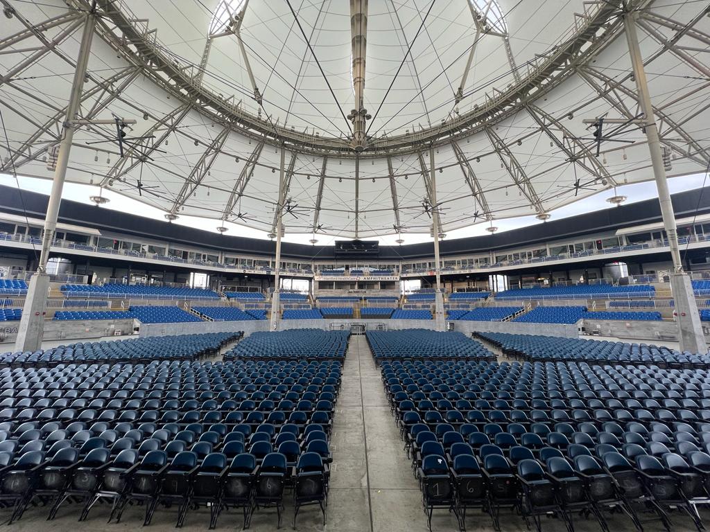 Hey Bridgeport! See you tonight...

TONIGHT: Bridgeport, CT

📍 Heartford HealthCare Amphitheater

🕖 Times:
Doors - 5:30pm
<a href="/CATPOWER/">CAT POWER</a> - 7pm
@ModestMouseband - 8pm
PIXIES - 9:40pm