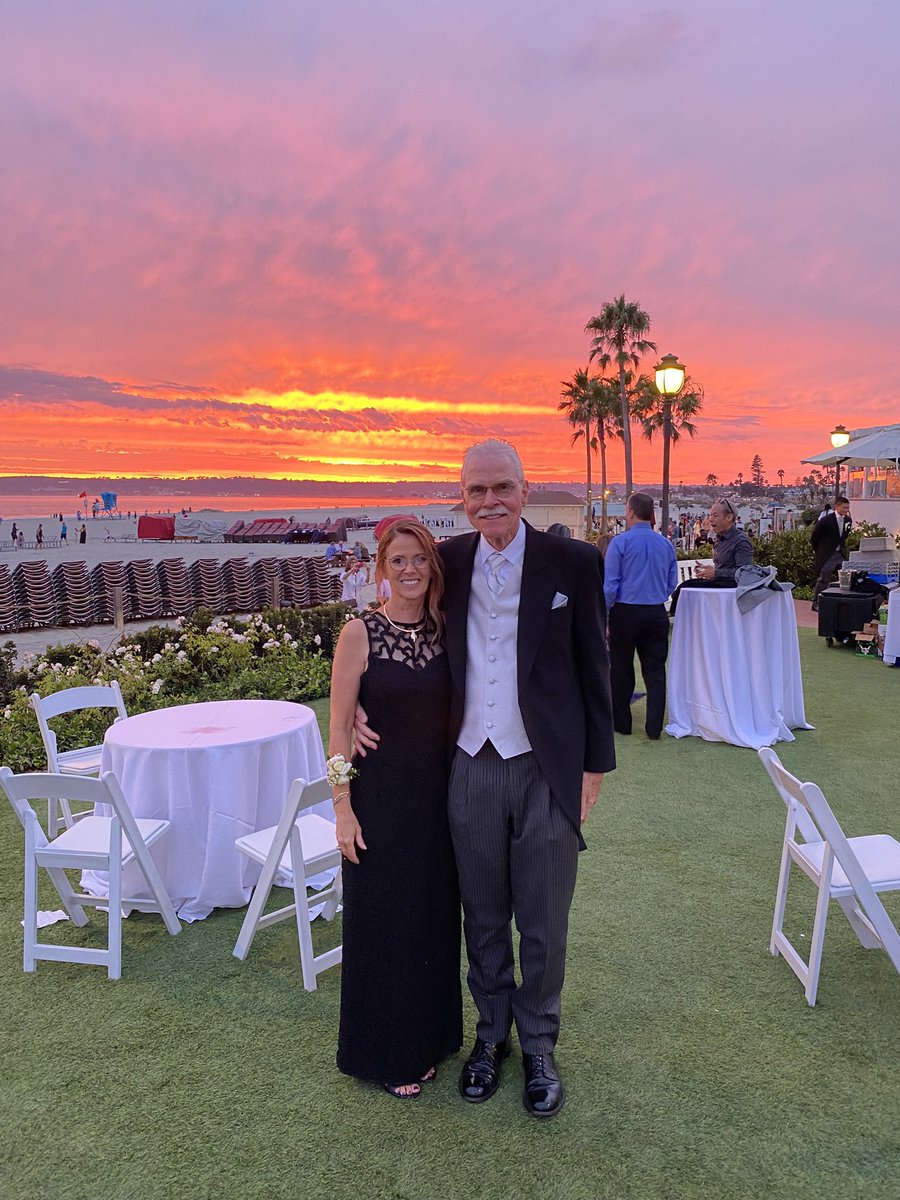 BenakSandy's tweet photo. Happy 21st Anniversary to my Husband! Wonderful time celebrating Megan &amp; Alec’s Wedding on the 19th! In San Diego, CA! @benaktj @BenakSandy https://t.co/iriitKQMR2