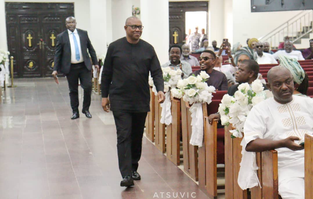 Juniorfrankelv8's tweet photo. @PIDOMNIGERIA HE'S ONE THE GREATEST OF ALL TIME IN POLITICS IN 9JA, AFRICA AND THE WORLD AT LARGE. THEY WISHED THAT THEIR MAN WAS LIKE HIM!!!
ALWAYS HAPPY, CHEERFUL AND LOVING MAN...
#ALLEYESONTHEJUDICIARY
#TELLUSTHEDATE https://t.co/cPvJ1UttOI