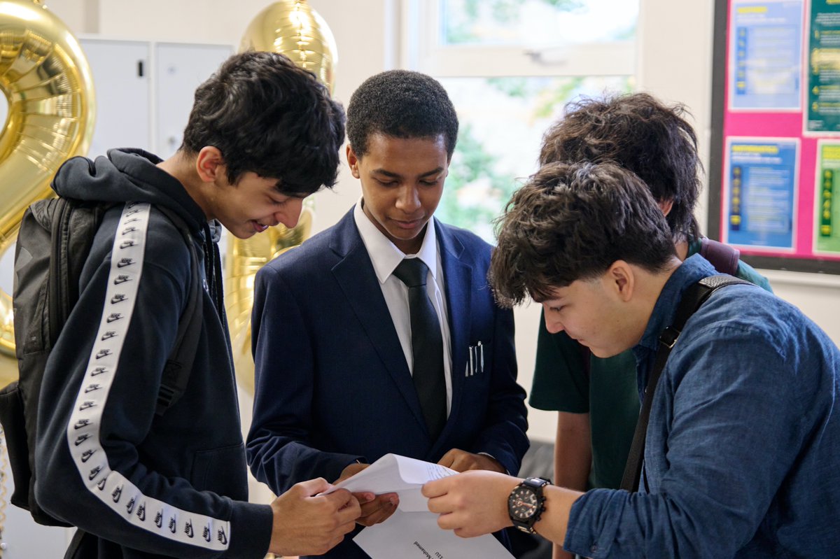 H&F Council (@lbhf) on Twitter photo <a href="/FulhamCrossAcad/">Fulham Cross Academy</a> Lots of students getting their well-earned GCSE results at <a href="/FulhamCrossAcad/">Fulham Cross Academy</a> today. <a href="/FulhamCrossAcad/">Fulham Cross Academy</a> Lots of students getting their well-earned GCSE results at <a href="/FulhamCrossAcad/">Fulham Cross Academy</a> today.