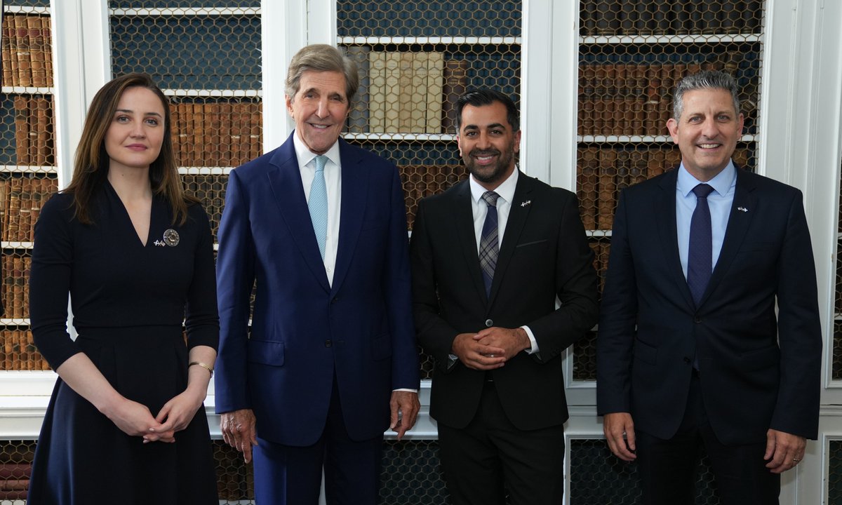 First Minister (@scotgovfm) on Twitter photo First Minister <a href="/HumzaYousaf/">Humza Yousaf</a> and US <a href="/ClimateEnvoy/">Climate at State</a> <a href="/JohnKerry/">John Kerry</a> met in Edinburgh ahead of the first Scottish Global Dialogues lecture.
The First Minister reaffirmed @ScotGov’s commitment to addressing the climate crisis and taking a human right based approach to climate justice. First Minister <a href="/HumzaYousaf/">Humza Yousaf</a> and US <a href="/ClimateEnvoy/">Climate at State</a> <a href="/JohnKerry/">John Kerry</a> met in Edinburgh ahead of the first Scottish Global Dialogues lecture.
The First Minister reaffirmed @ScotGov’s commitment to addressing the climate crisis and taking a human right based approach to climate justice.