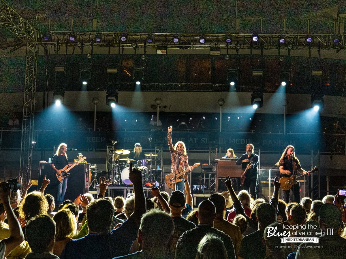 blackberrysmoke's tweet photo. We had a great time on board the @KTBAOfficial at Sea cruise with @JBONAMASSA, @KWShepherd, @callmekingfish, #JohnnyA, @SXMLiveLoud, and so many more awesome people. Thanks for rockin' the boat with us!
Photos by @willbyington https://t.co/MHOnNQMwEH