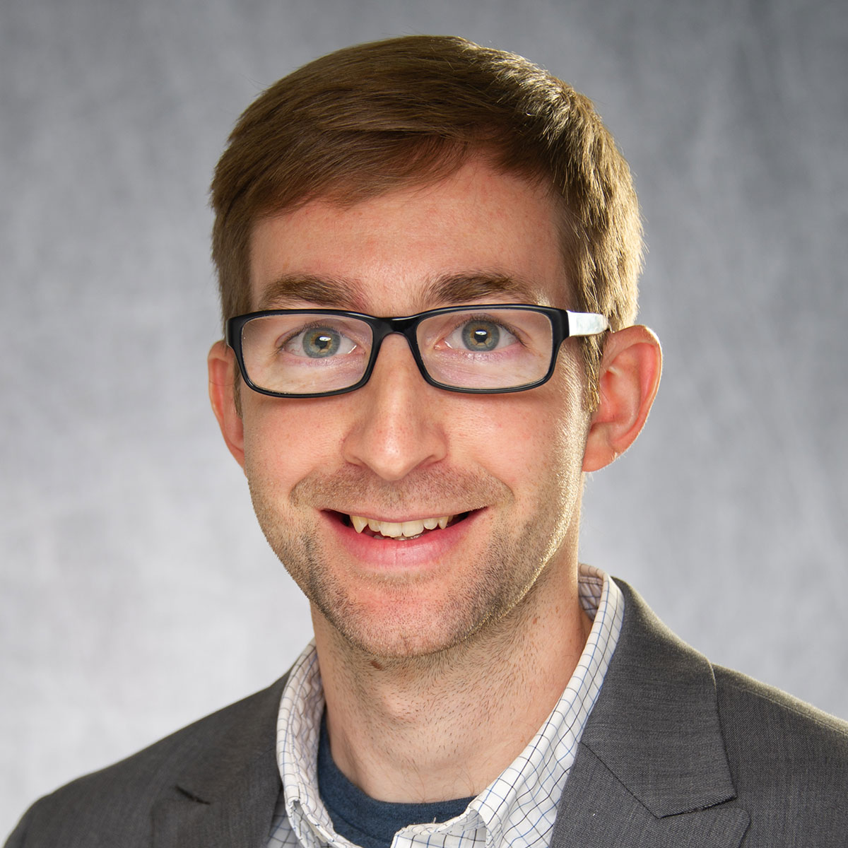 Congratulations to Dr. Alexander Boyden who received a five-year R01 research grant from the National Institutes of Health investigating B cell:CD4 T cell interactions in multiple sclerosis. 🎉🎉